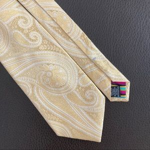 Resilio Necktie